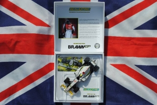 ScaleXtric C3074A  JENSON BUTTON BRAWN GP